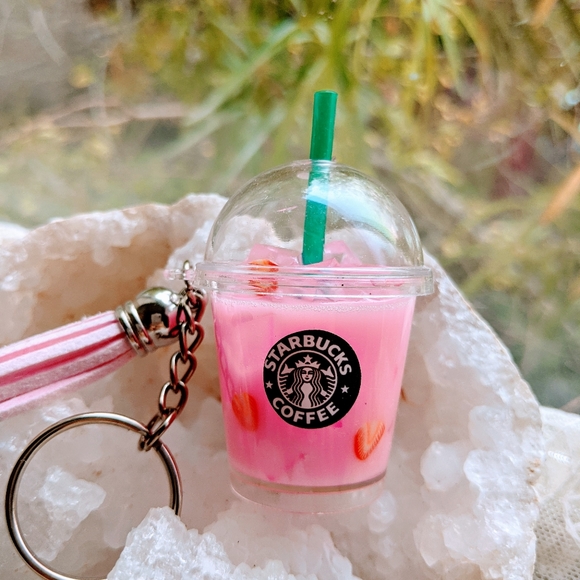 Starbucks inspired tumbler Keychain handmade - Picture 2 of 6